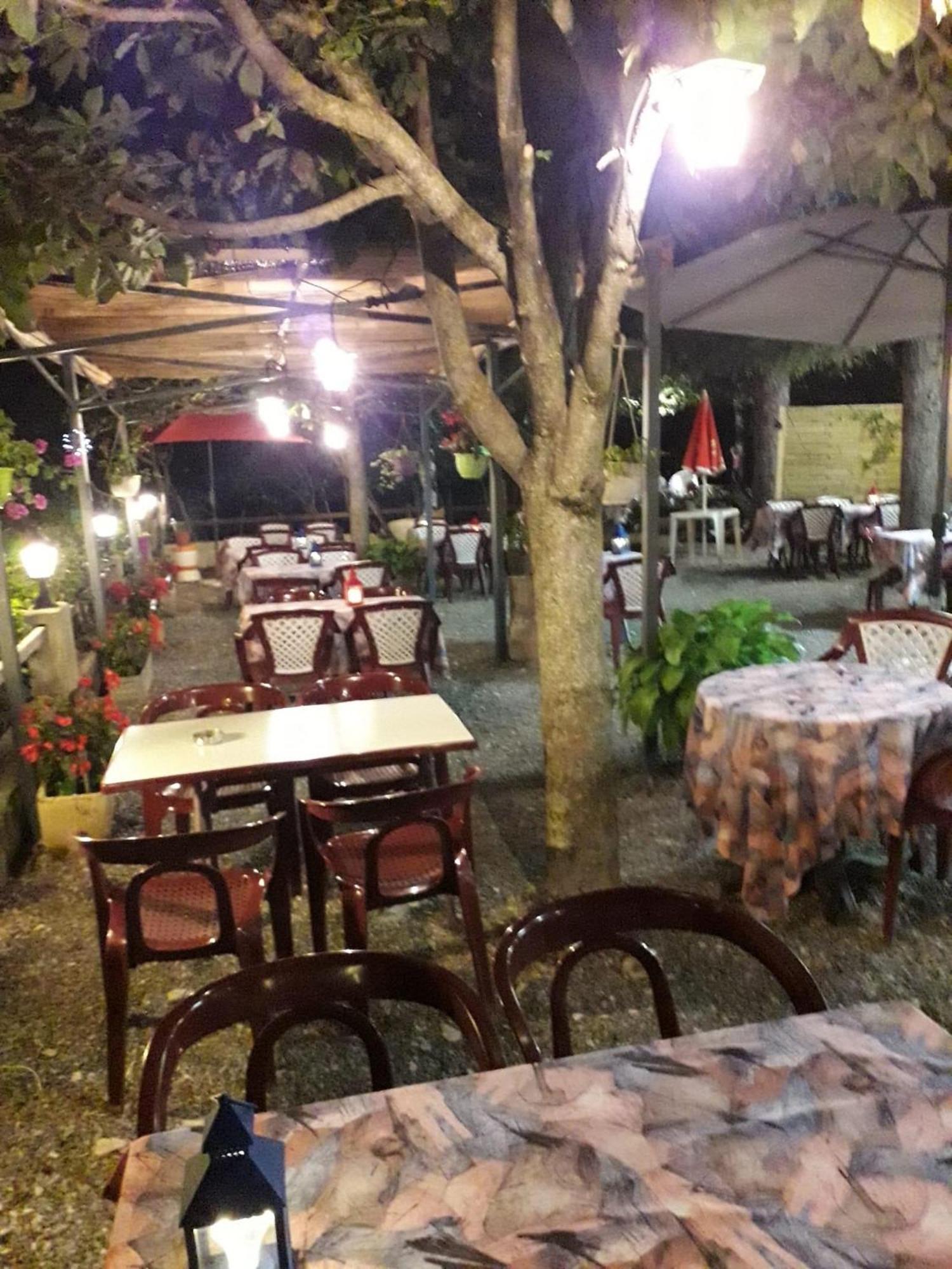 Hotel Les Sources De Manon à Saint-André-les-Alpes Extérieur photo